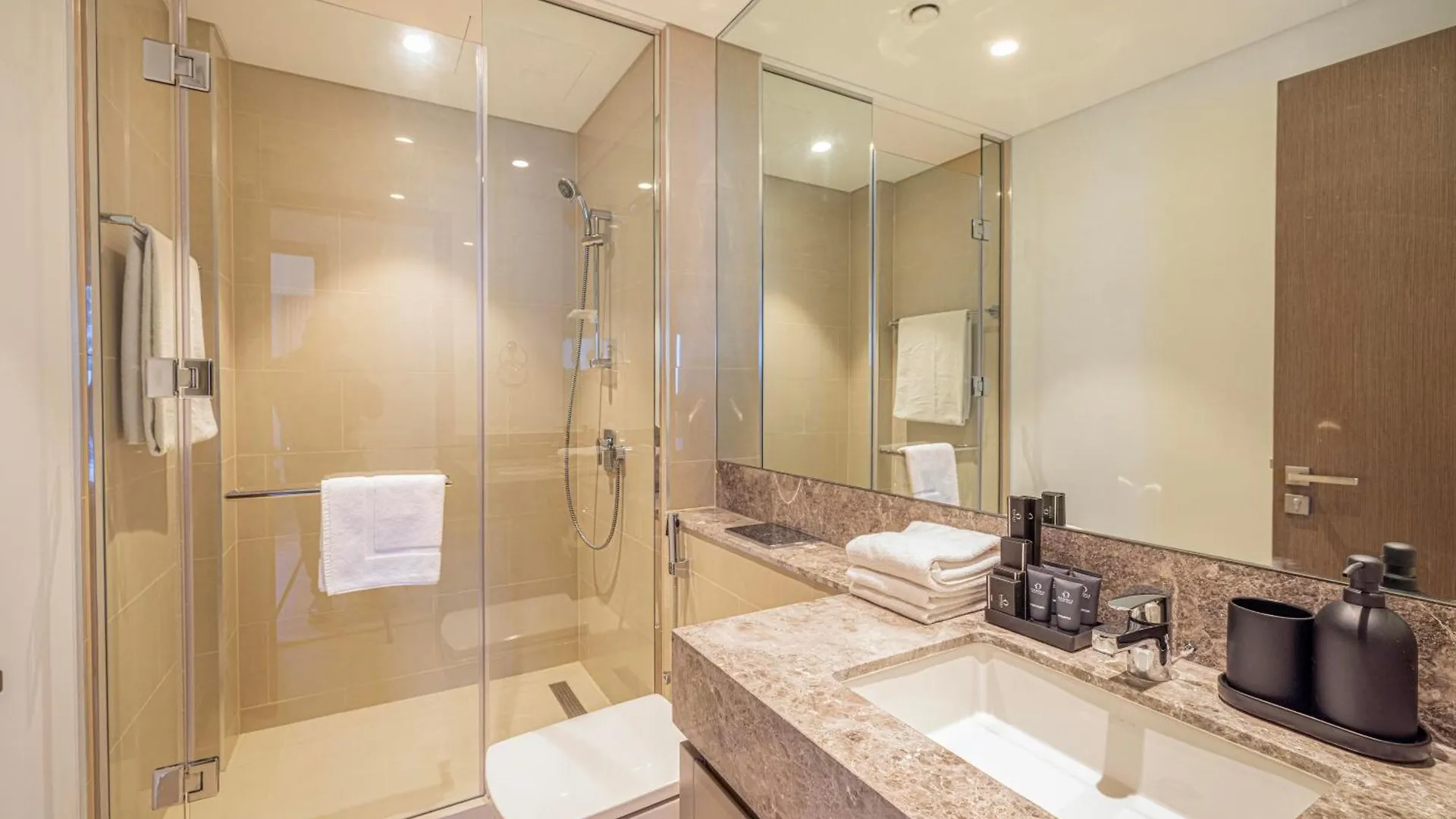 Apartament Daniels 3Br Urban Retreat With Downtown Views Dubaj